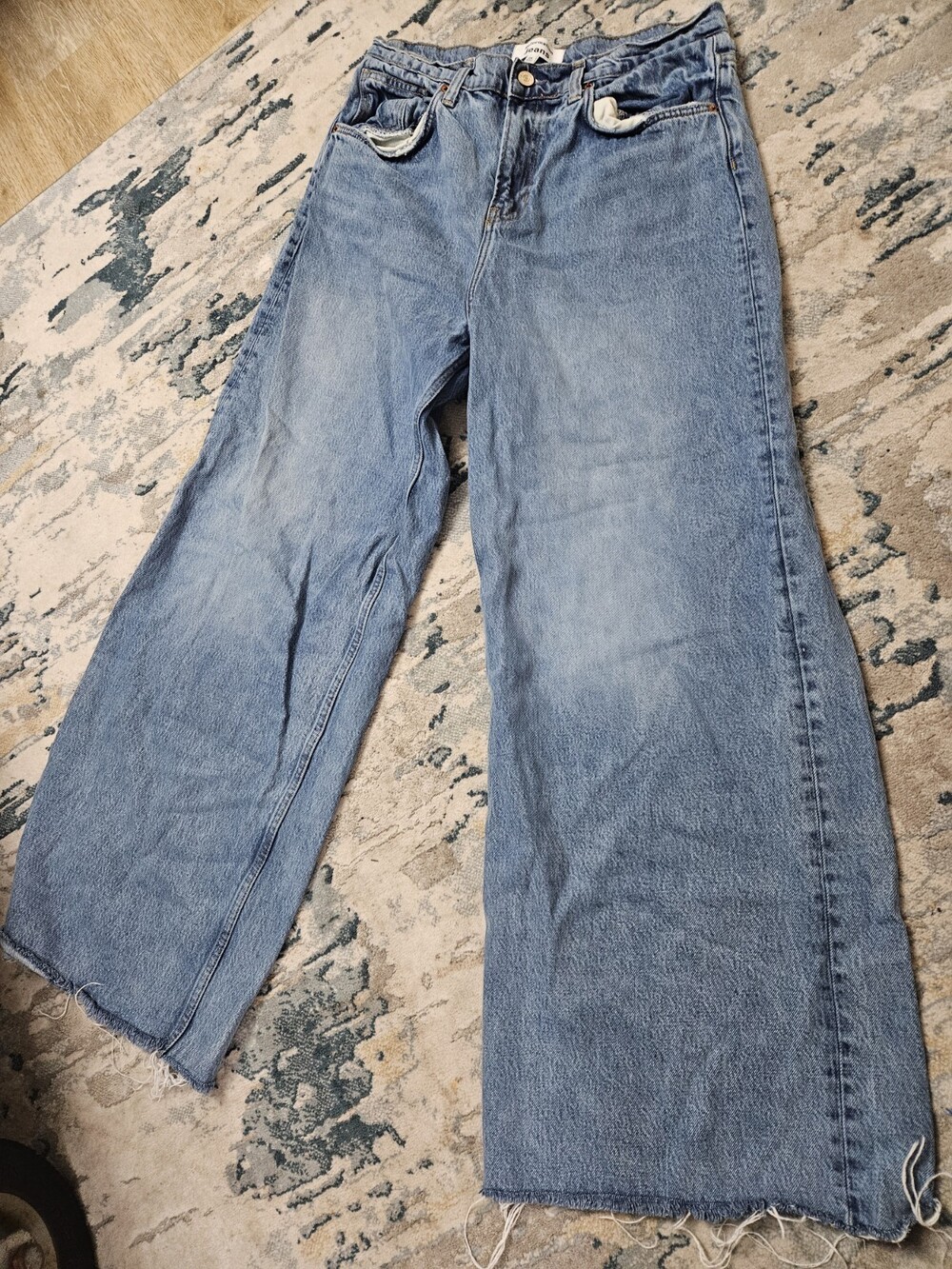 Reformation Iggy Super Wide Leg Jeans With Trendy Raw Hem Med Wash Size 28/6